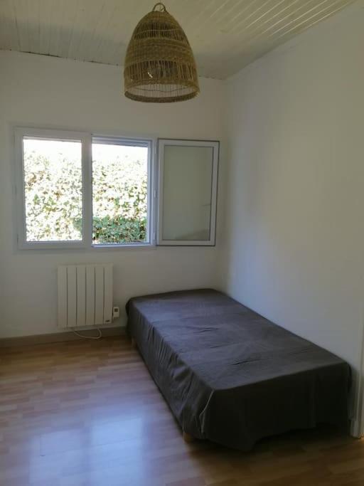 Maison T3 Avec Vue Au Bord De L'Etang Istres Dış mekan fotoğraf