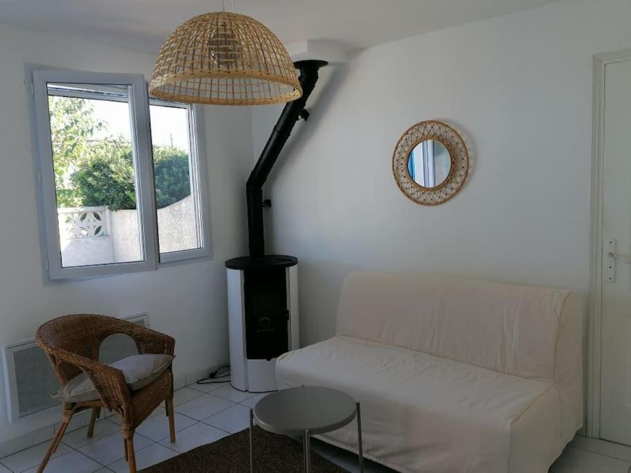 Maison T3 Avec Vue Au Bord De L'Etang Istres Dış mekan fotoğraf
